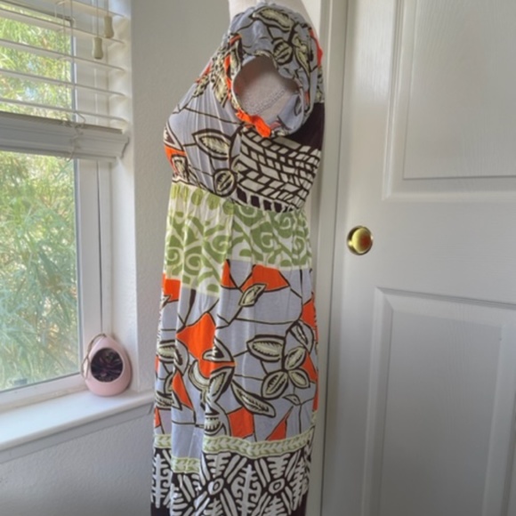 GoJane | Multicolor Pattern Empire Waist Midi Dress | Cape Sleeve V-Neck, Size S - Picture 4 of 7